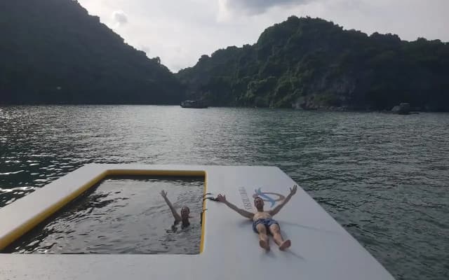 V'Spirit Cruise