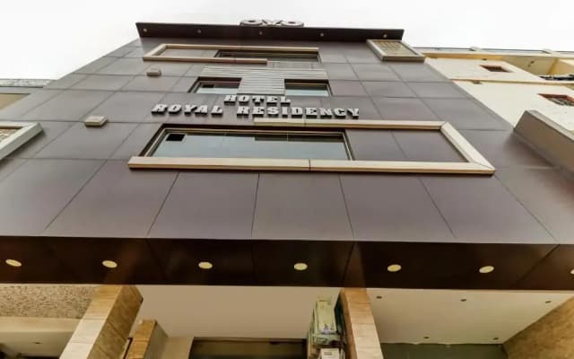 Itsy Hotels Royal Residency