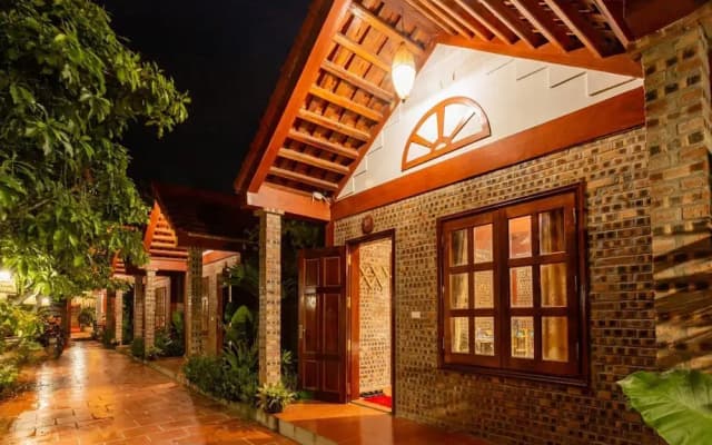 Bai Dinh Eco Homestay