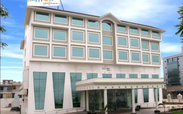 Hotel Saffron Kiran