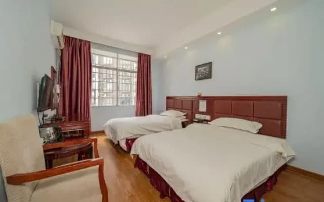 Yongzhou Haolaiwu Riverview Hotel