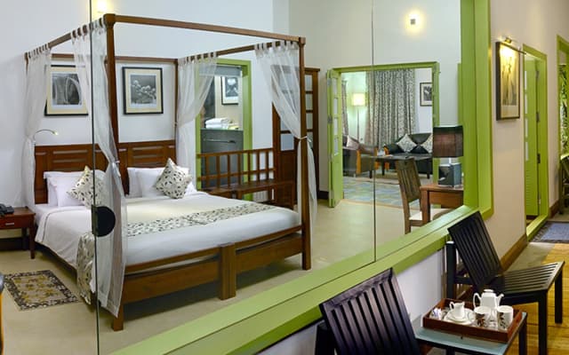 Aanavilasam Luxury Plantation House