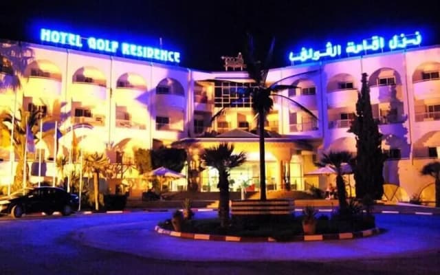 Golf Residence- Family Only