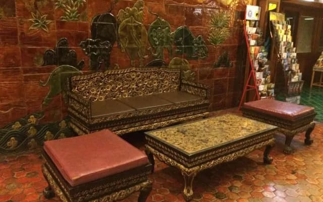 Changpuak Hotel