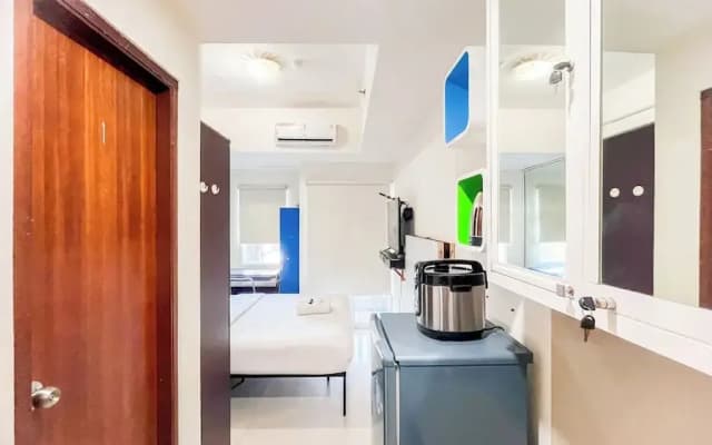 Simply Design Studio Apartment At Vida View Makassar