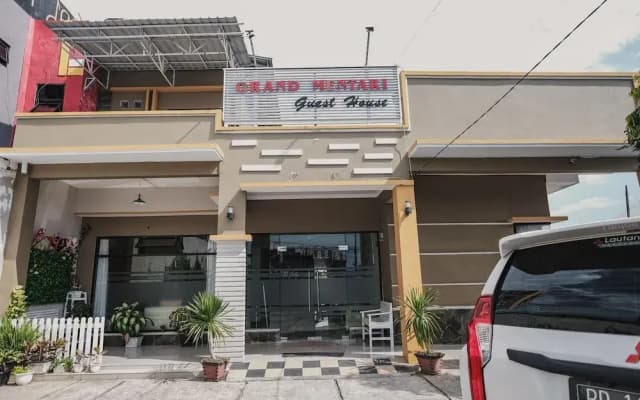 RedDoorz Syariah near Balai Kota Bengkulu