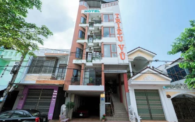 Trieu Vu Hotel & Apartment