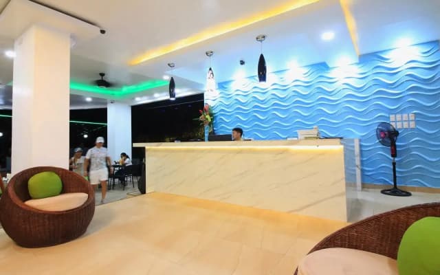 Manarra Seaview Resort