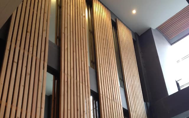 5ive Beach House Hotel