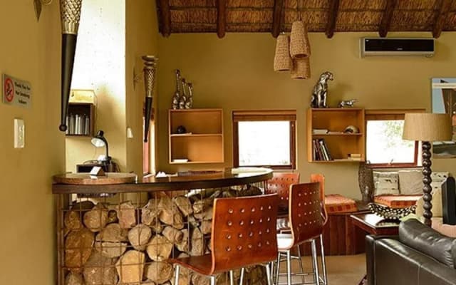 Pilanesberg Private Lodge
