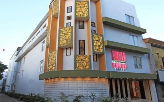 La Woods Hotel