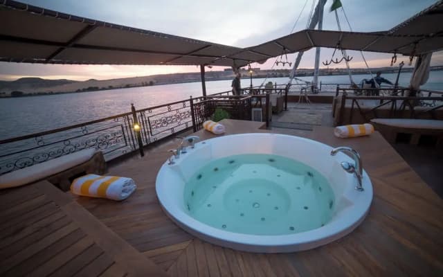 Sonesta Dahabeya Amirat I - Nile Cruise Ship - 7 nights from Luxor every Saturday
