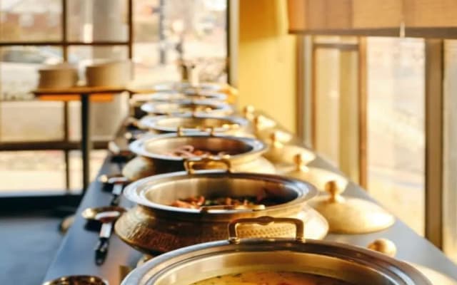 FabHotel The Gagan Palace