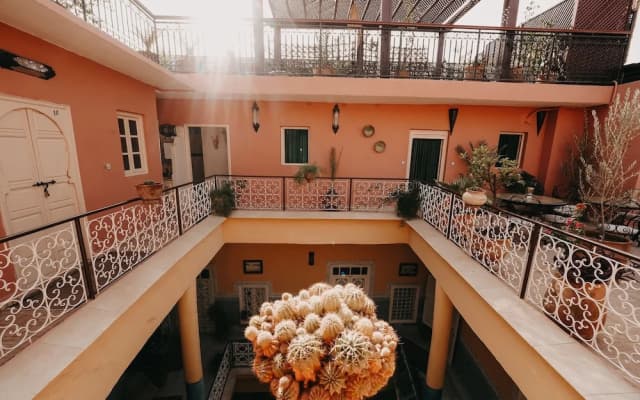 Hotel Sherazade