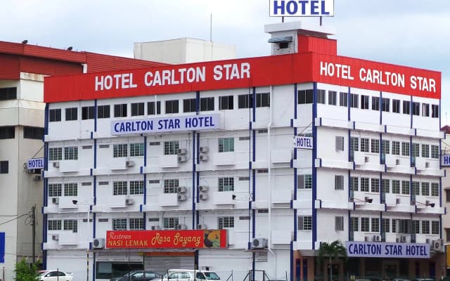 Carlton Star Hotel
