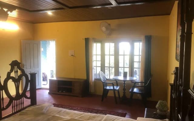 Manikkal Bungalow Uphill Cottage Large