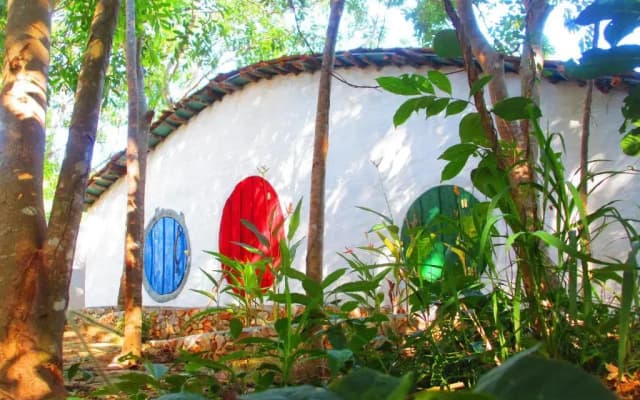 Phu Nam House - Resort