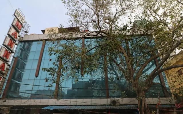 Hotel Mannat International