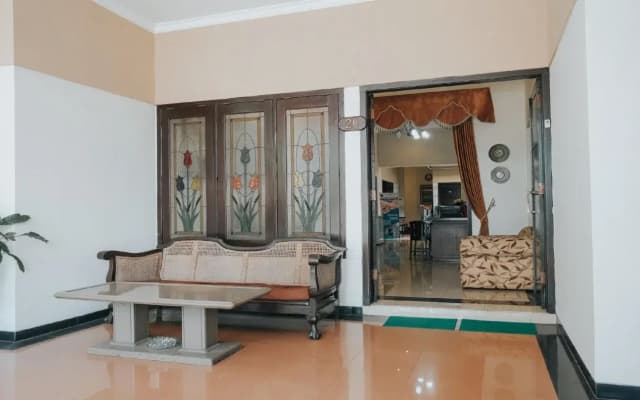 1130 Bandoeng Guest House Syariah