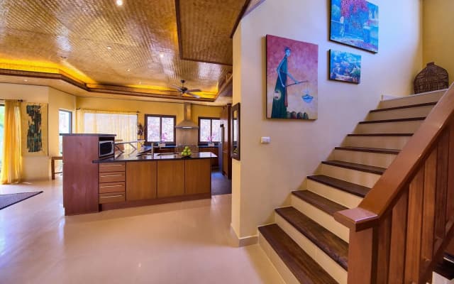 Baan Buaa - 3 Bedroom Beach Side Villa
