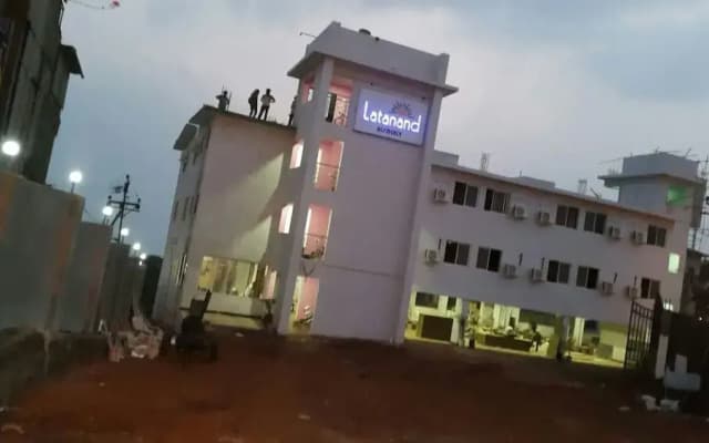 OYO 10389 Latanand Residency