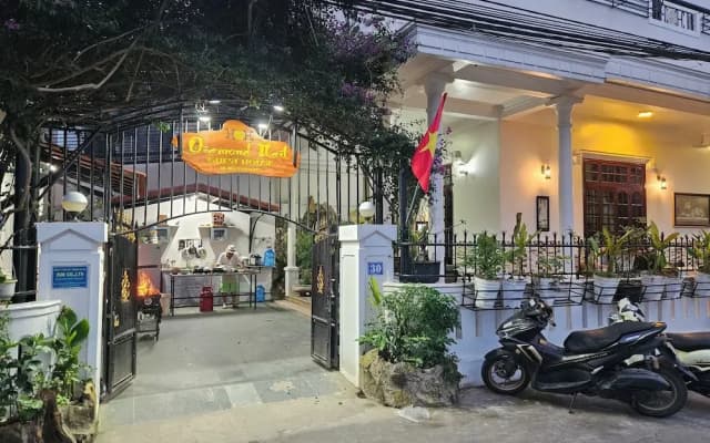 H&H Diamond Nail Guesthouse