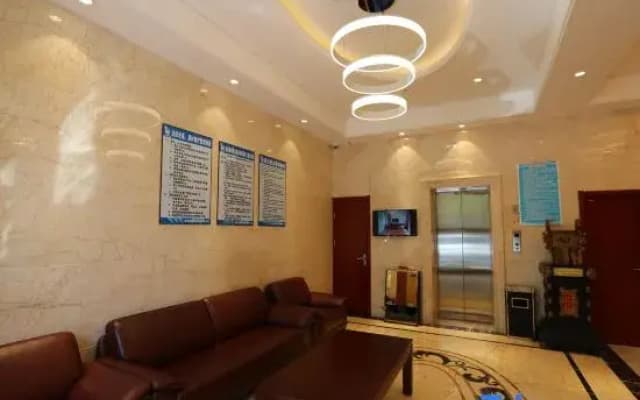 Xining Beiyuan Junhe Hotel (Wuyue Plaza University for Nationalities New Campus)