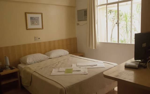 Hara Palace Hotel