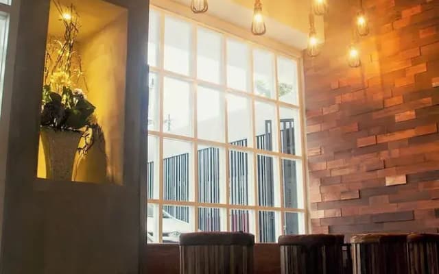 Mooz Hotel Surabaya