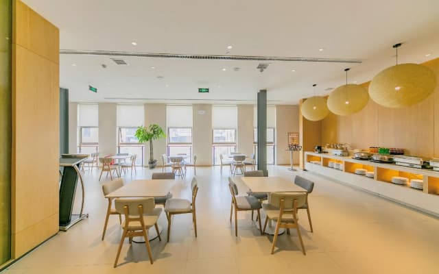 Ji Hotel- Luoyang Wangcheng Park