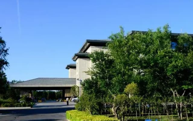 Puyang Ambassador Hotel