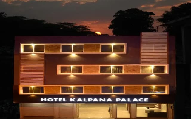 Hotel Kalpana Palace