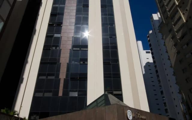 Le Premier Suites