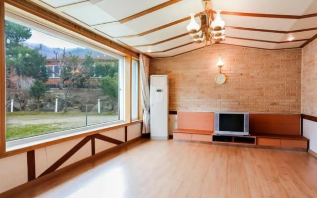 Gapyeong Dolmaru Pension(돌마루 펜션)