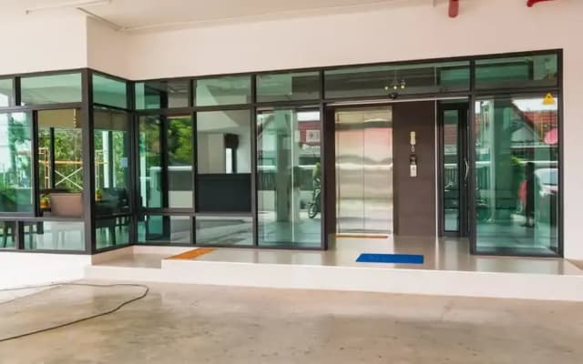 Innara Hotel