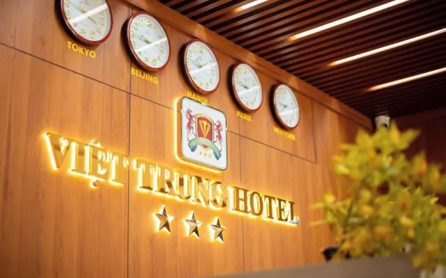 VIET TRUNG Hotel