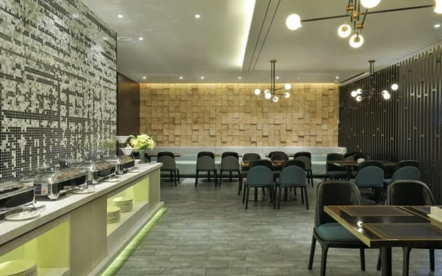 Orange Hotel (Xiamen Jimei Xuecun)