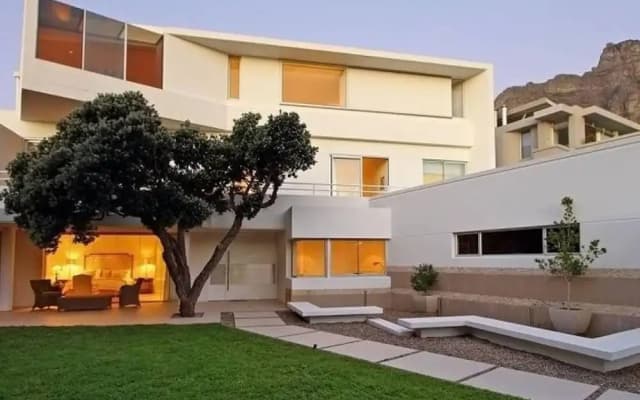 Silvertree
