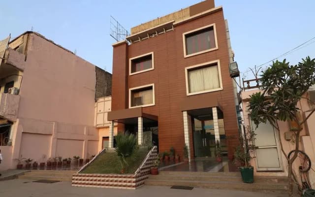 OYO 12848 Hotel Akash - Faridabad