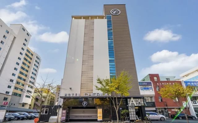 Daegu Dongdaegu Station Hotel Cherish(대구 동대구역 hotel 체리쉬)