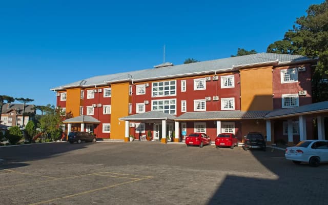 Hotel Galo Vermelho