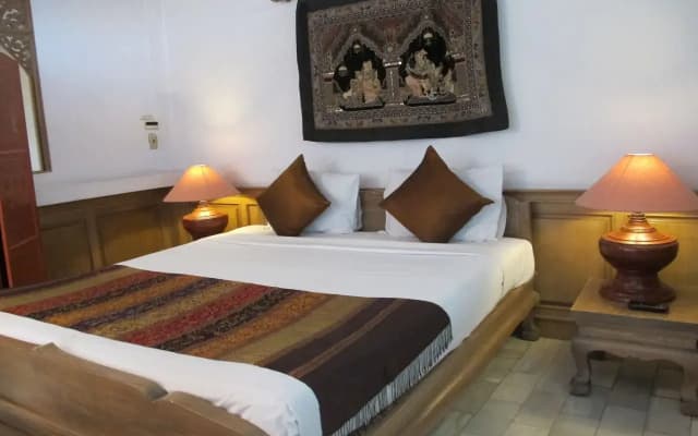 The Red Hibicus Guest House