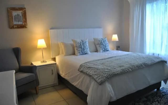 Hamilton Urban Farm Guest House