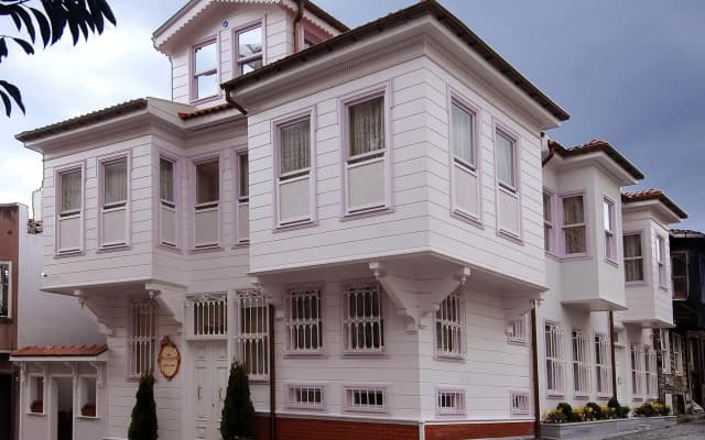 Darussaade Istanbul - Special Class