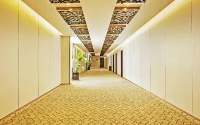 Xitang Holiday Hotel (Xitang Ancient Town Scenic Area)