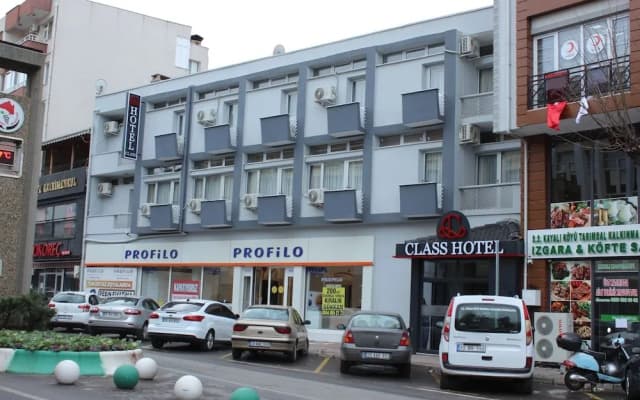 Class Hotel