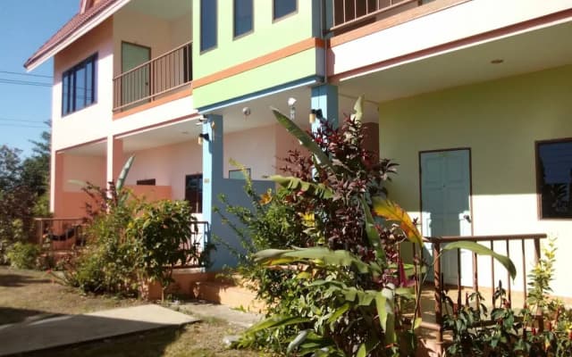 Peace Pool Resort