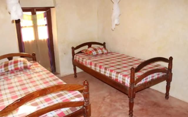 Sea Shells Inn