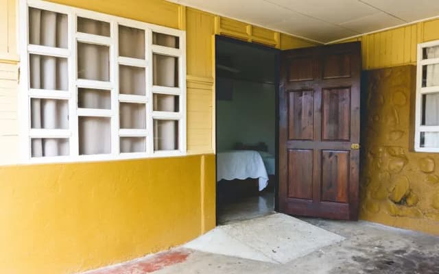 Cabinas El Prado