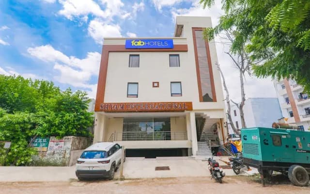 Fabhotel Shyam International